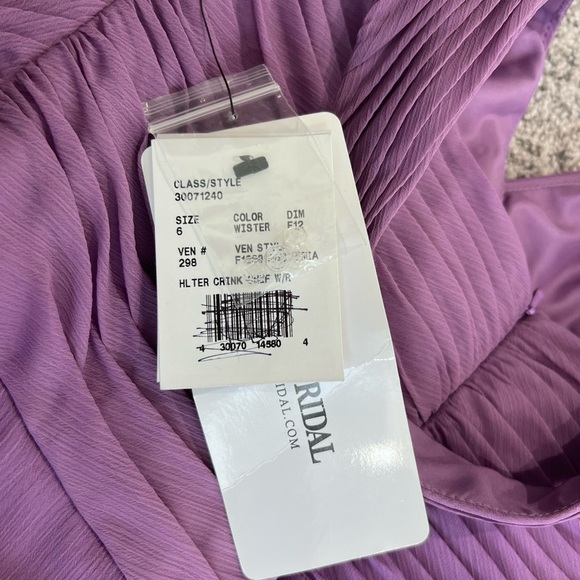 NWT! David’s Bridal Lavender Chiffon Halter Neck Soft Crinkle Long Dress US 6 - Picture 9 of 13